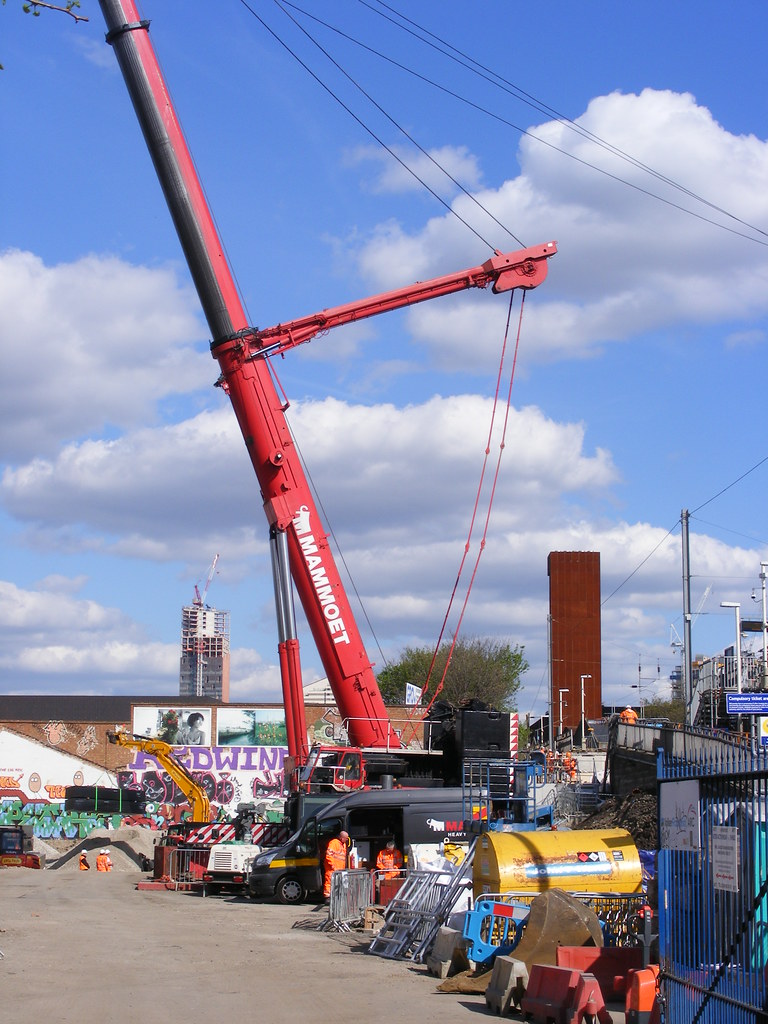 Hackney Wick station construction Easter 2017 Hackney Wick… Flickr