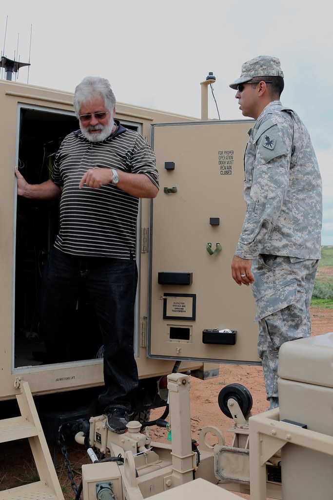 Bob Briggs & SSG Peralta Bob Briggs, Field Service Enginee… Flickr