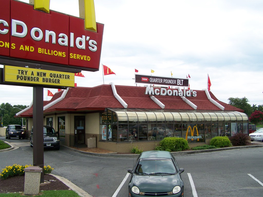 100_7997 601 Linden City, Maryland ncokecan Flickr