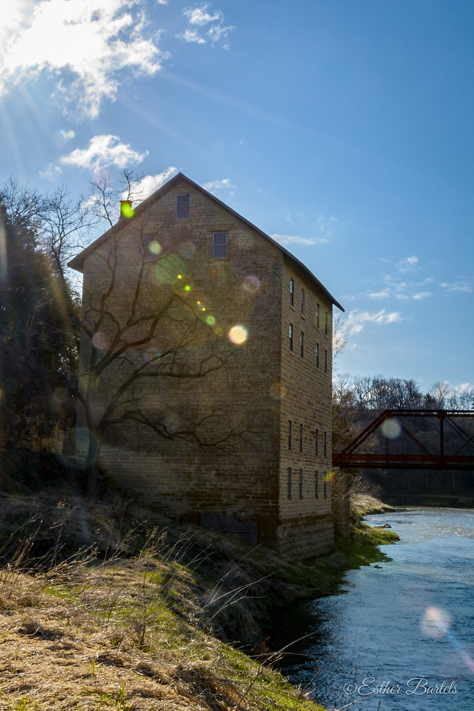 Motor Mill Sunflare Historic Motor Mill, Elkader, Iowa © E… Flickr