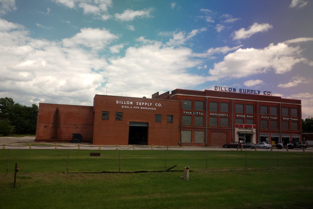 Dillon Supply Co Fork Lifts, Paint, Ladders, Belting, Hose, Delta