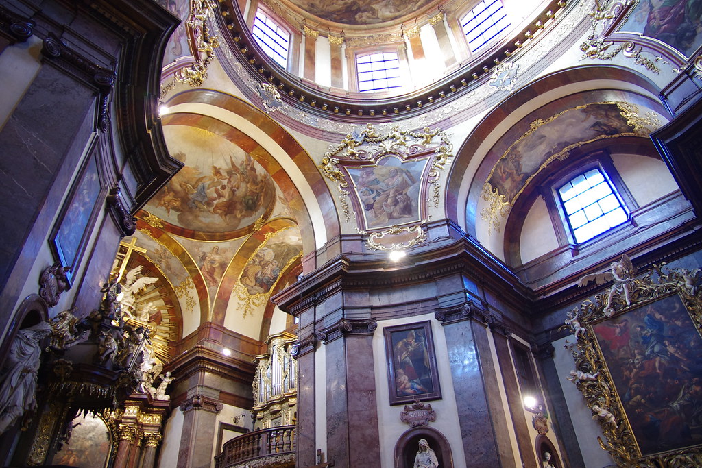 Prague, Saint François d'Assise Édifiée sur les plans de l… Flickr