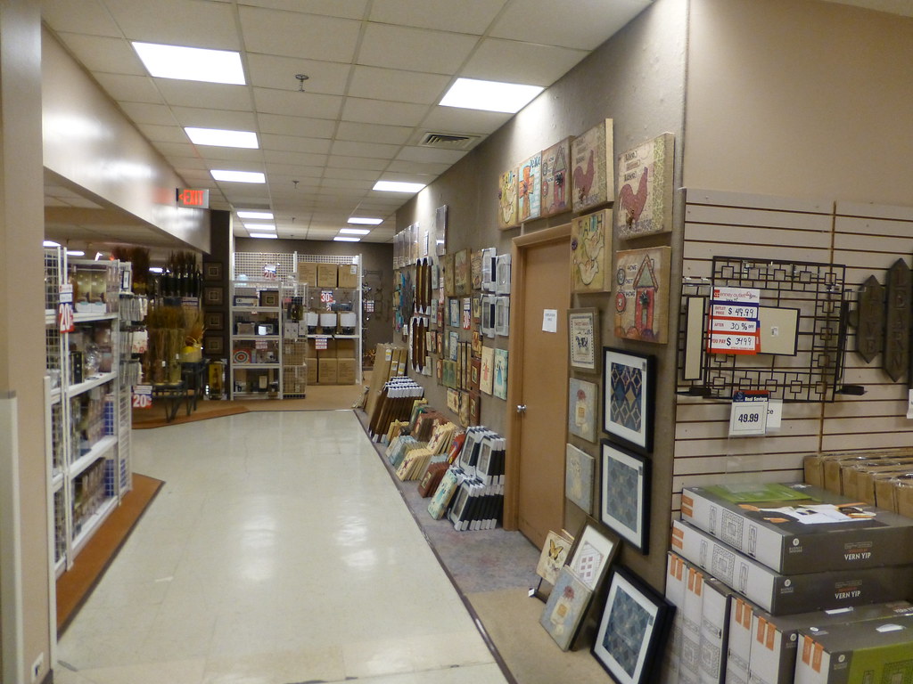 JCPenney Outlet Closing Akron This JC's Five Star Outlet s… Flickr