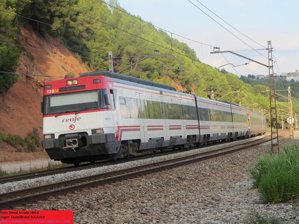 992.013 005447.138M 447.138M al seu pas per la "S" de C… Flickr