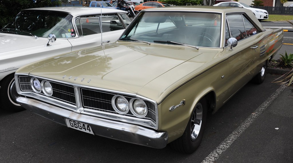 1966 Dodge 500 Whangamata New Year's Day Car Show … Flickr