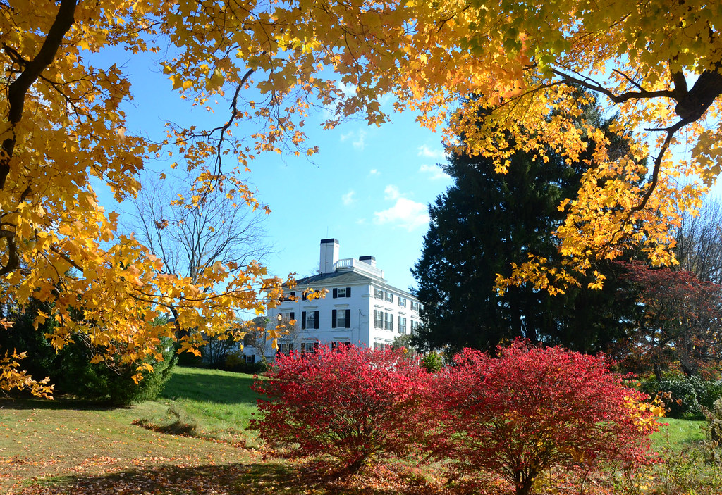 Golden frame Kittredge Farm, North Andover Bob Dennis Flickr