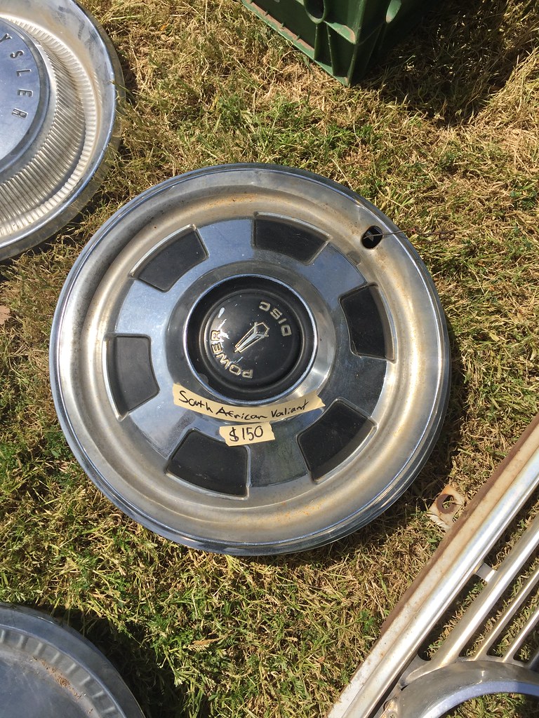 IMG_8952 South African Valiant hubcap says "Power Disc" Max Heim
