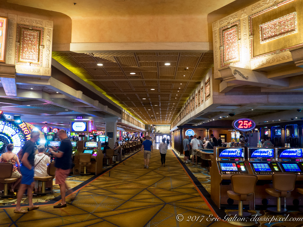 Treasure Island Hotel, Las Vegas, Nevada, USA Treasure Isl… Flickr