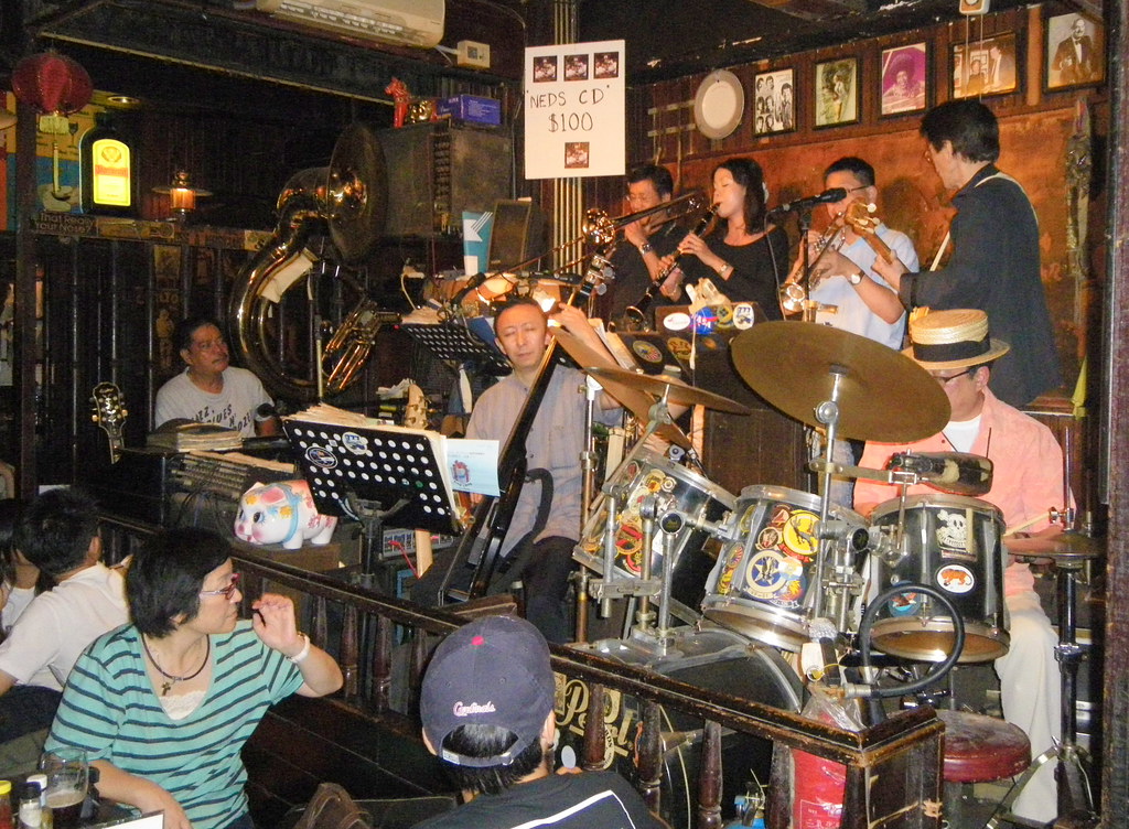Guest Band The Hot Chop Suey Jazz Band at Neds. Saturday, … Flickr