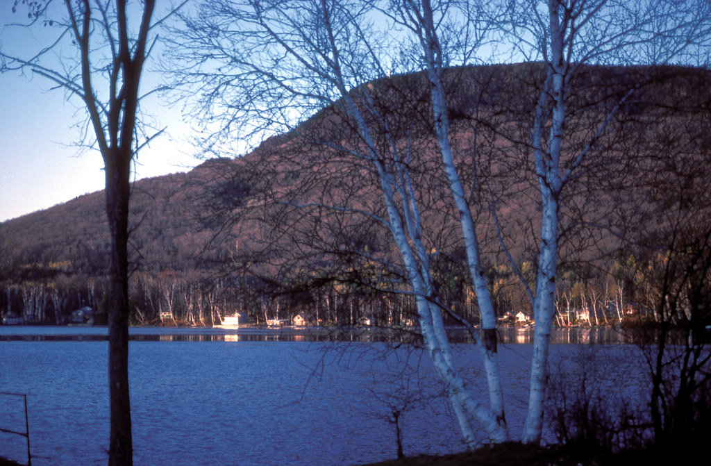 0253B Scenic, Autumn Lake Elmore, Vermont 10/15/1989 Mount… Flickr
