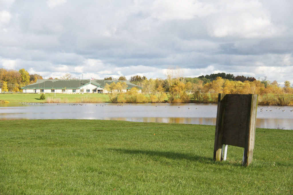 Ghost of Commodore / Erie Downs a photo on Flickriver