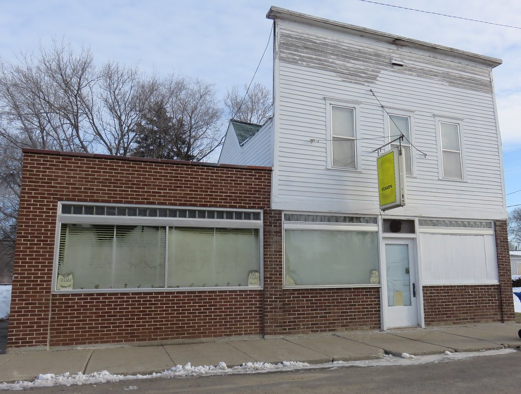 Storefront Building (Hanley Falls, Minnesota) Hanley Falls… Flickr