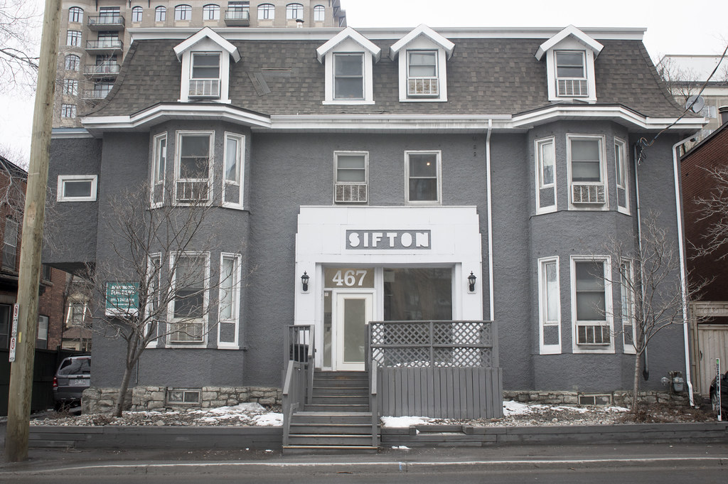 sifton Neat house (I think it's some sort of rental agency… Flickr