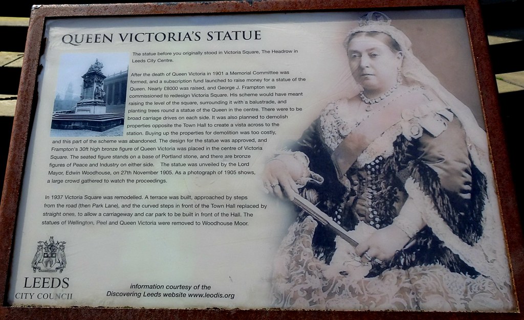 [15647] Woodhouse Moor Queen Victoria Statue of Queen Vi… Flickr