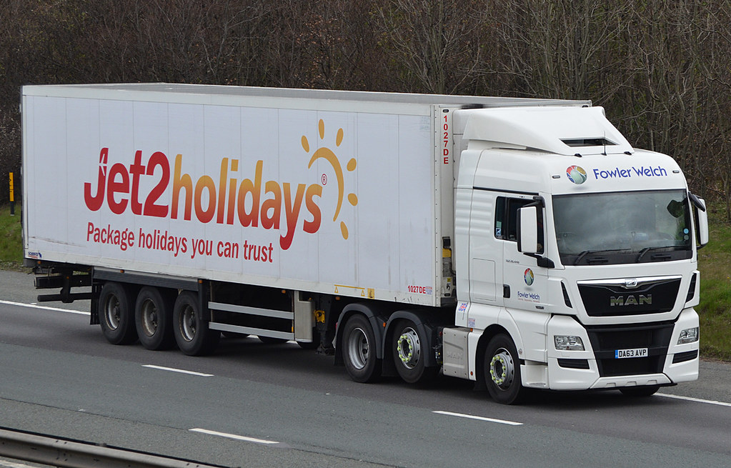 Fowler Welch DA63AVP A1(M) Bramham 15/04/2015 Harry's On The Road