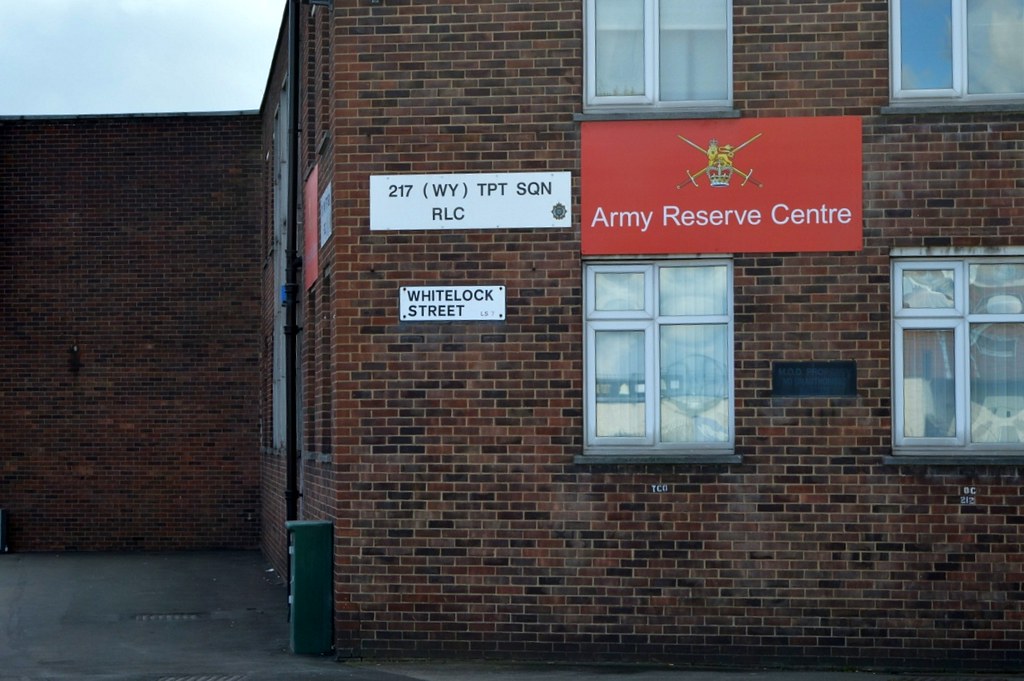 Harewood Barracks Army Reserves Centre Harewood Barracks A… Flickr