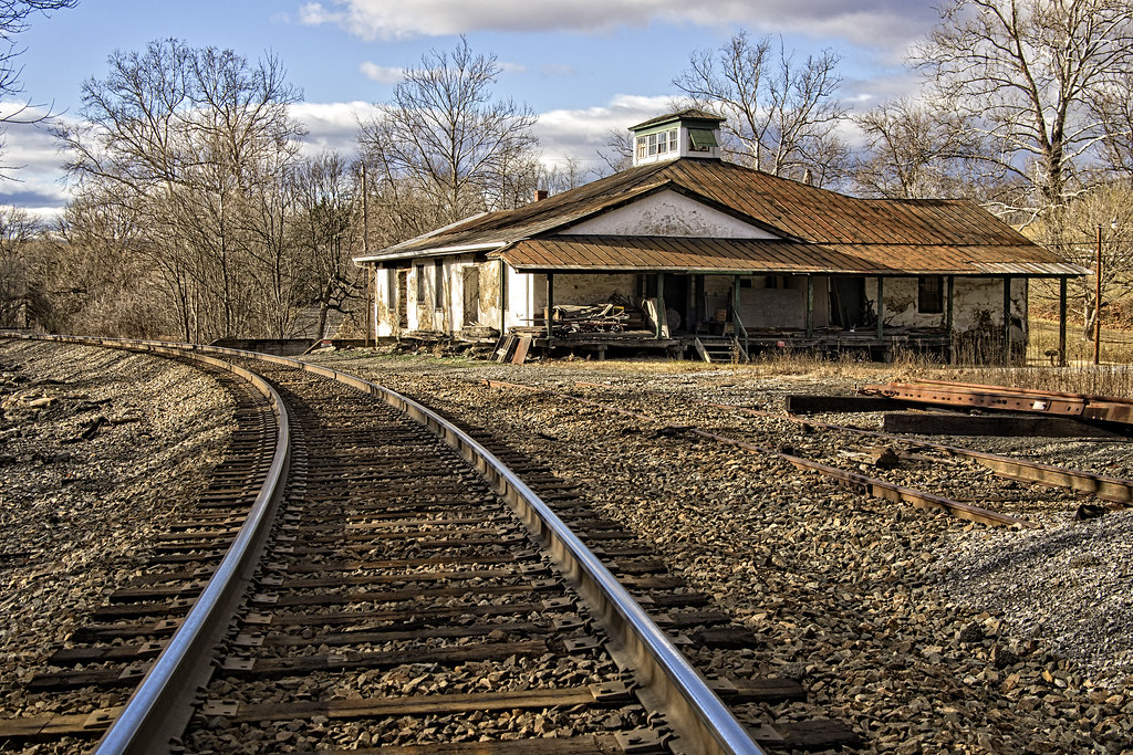Along the Tracks (in Explore) Historic Rectortown, VA Trai… Flickr