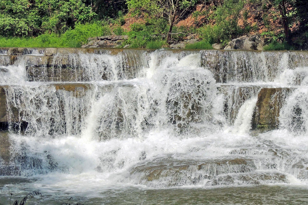 Taughannock Falls 2 (Trumansville NY) Sharon Hann Flickr