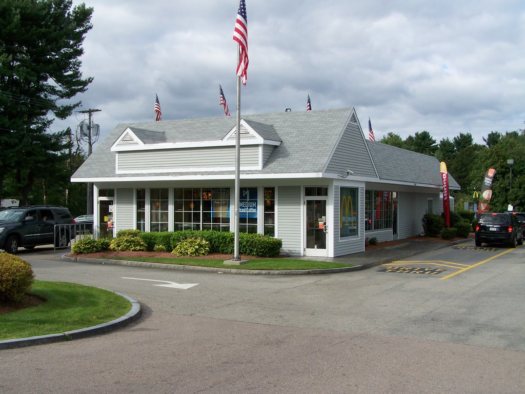 100_8534 57 Washington Street,Norwell, Massachusetts ncokecan Flickr