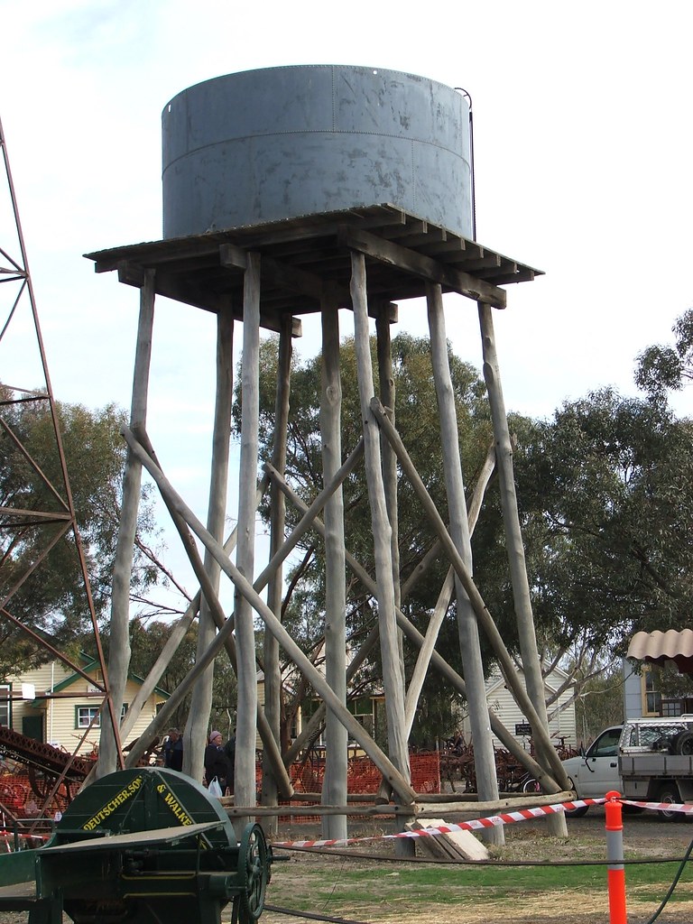 Old Water Tank Looking all part of the older era in the mu… Flickr