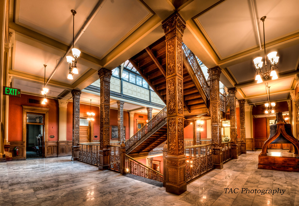 Bay City Hall, February 2014 The Bay City Hall is a Richar… Flickr