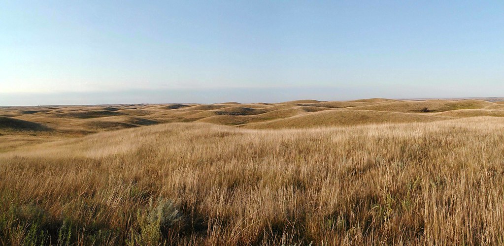 North Dakota Native Prairie Credit Rick Bohn / USFWS Flickr