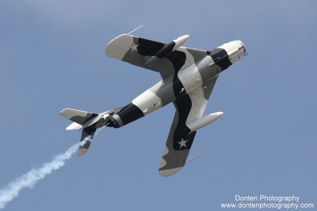Black Diamond Jet Team 2012 Florida International Air Show… Flickr