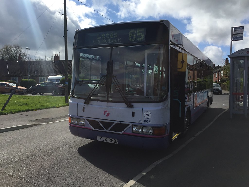 40577 First Leeds Gildersome Moorland Avenue Dom Flickr