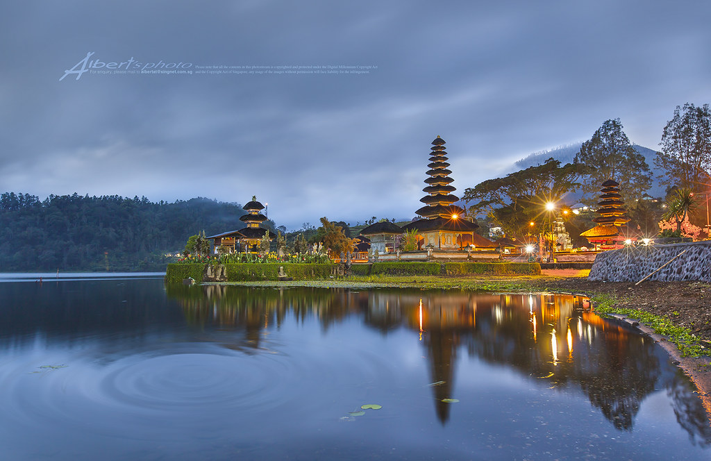 Bali Pura Ulun Danu Bratan Water Temple Pura Ulun Danu B… Flickr