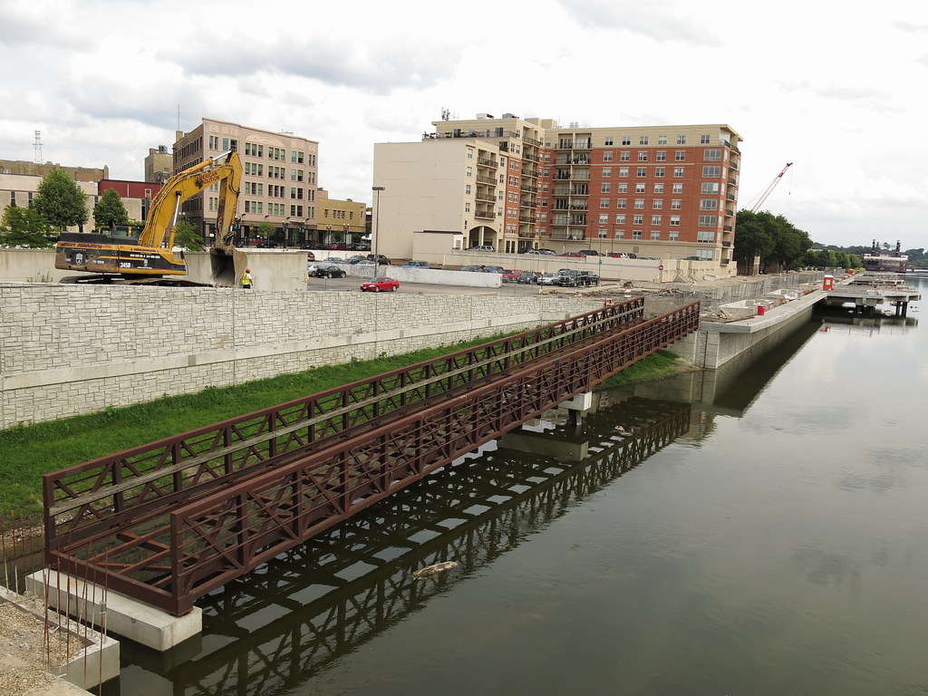 Riverside Promenade project The former Riverside Drive par… Flickr