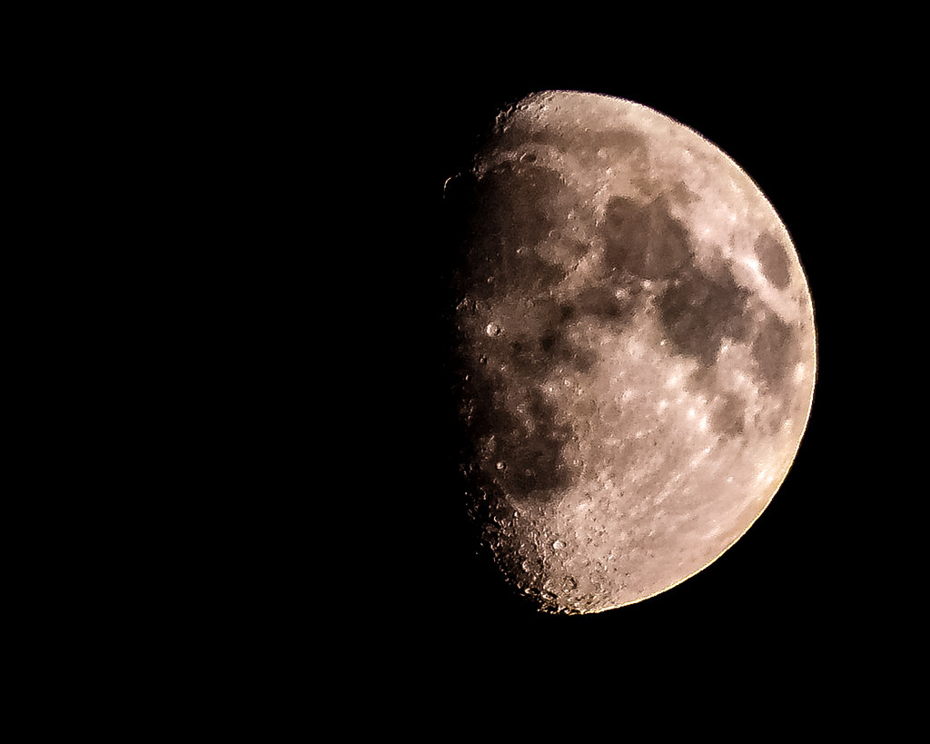 moon Handheld on fuji HS20 JBMacPhotography Flickr