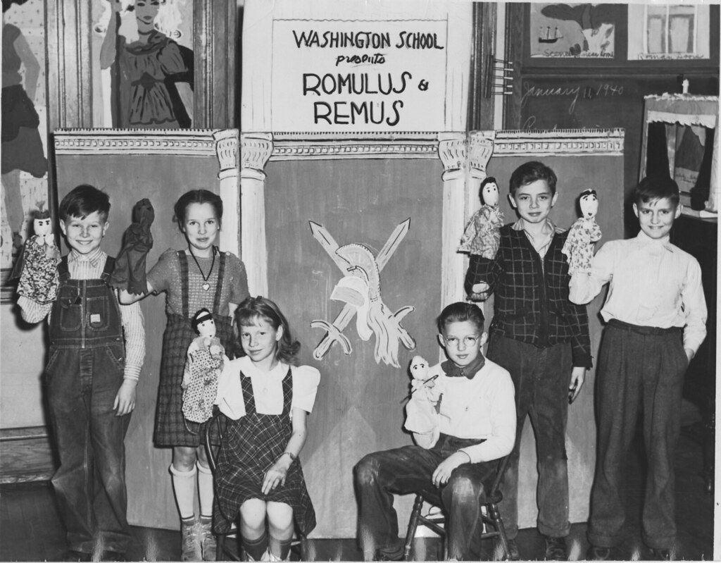 Washington School Students from Washington School who perf… Flickr