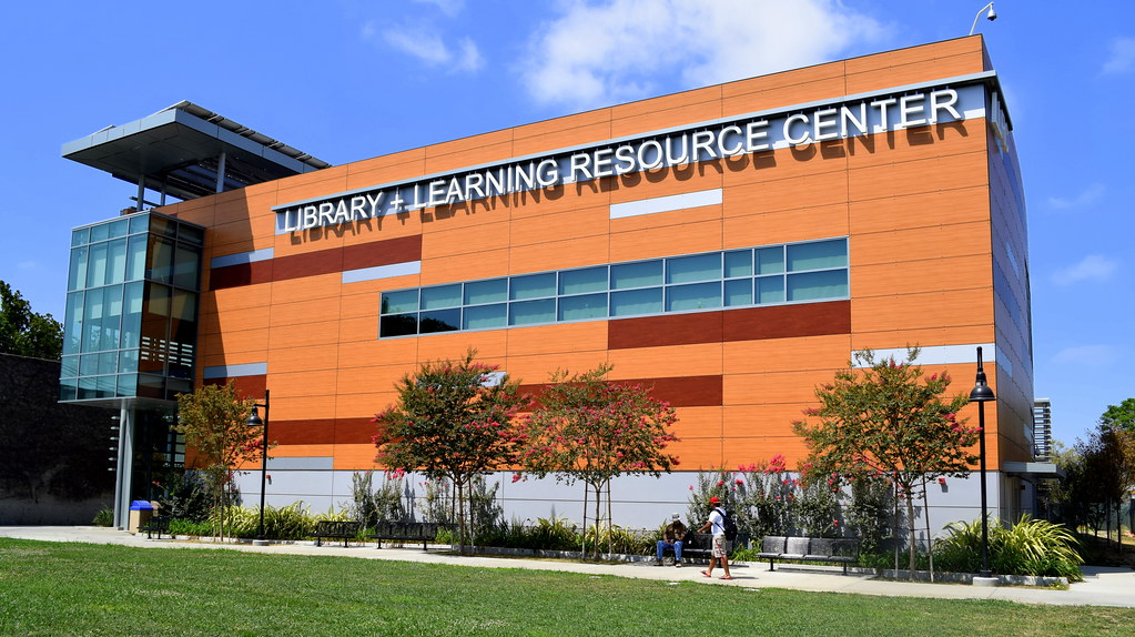 harbor college fall 2023 DSC_0272 Los Angeles Harbor College through a wide angle l… Flickr