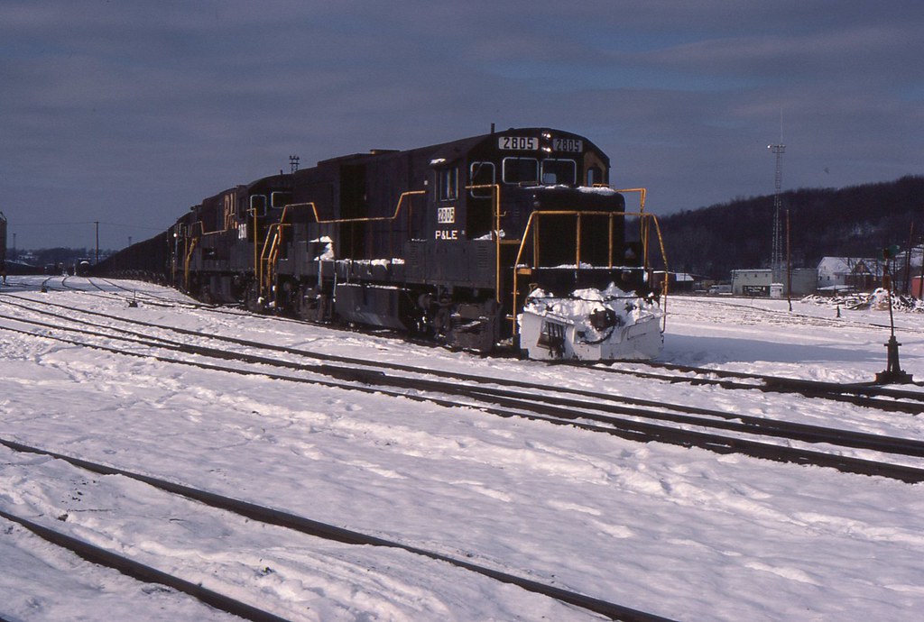 B&M train WNMT(west Newton,Pa to Mt Tom power plant,Ma. w… Flickr