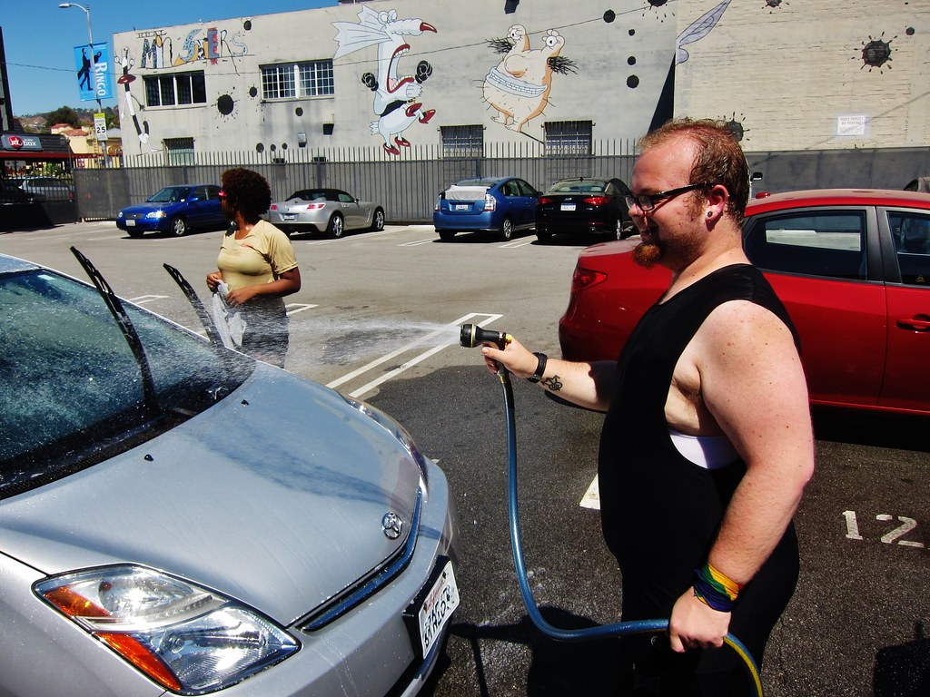 LGBT Youth Car Wash September 2013 025 Calvin Fleming Flickr