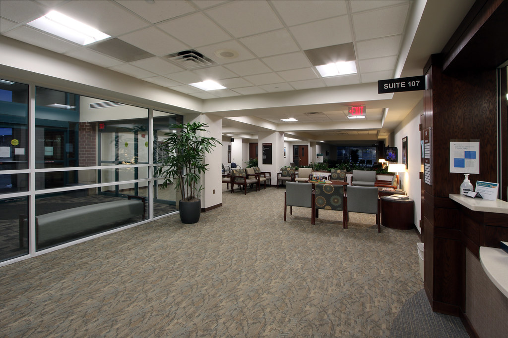 AuroraHealthcareRacineClinic_Suite107Lobby_Healthcare… Flickr