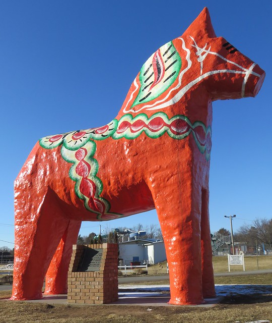 Dala Horse (Mora, Minnesota) a photo on Flickriver