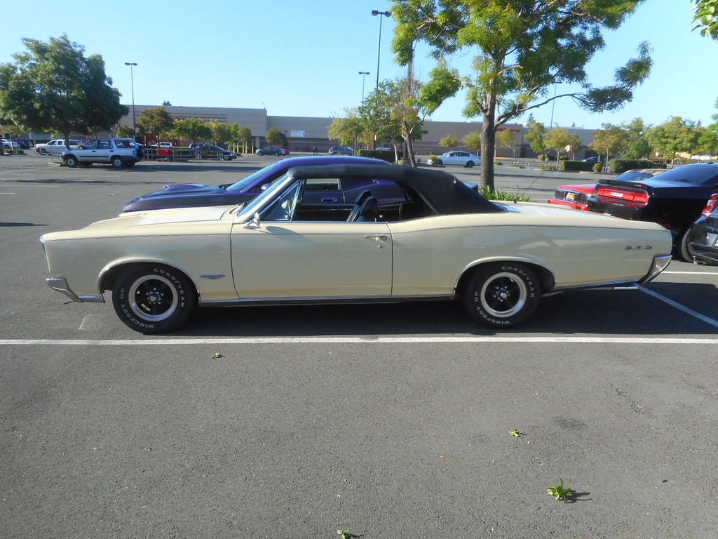 Rohnert Park Cars & Coffee 43017 009 Craig Owens55 Flickr