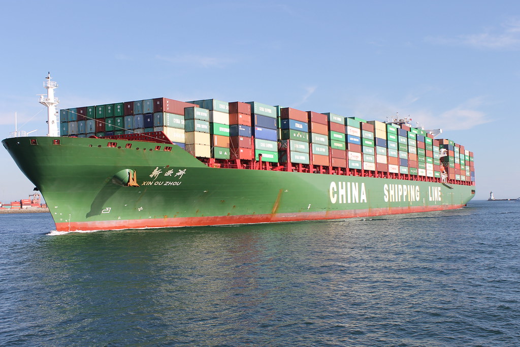 Xin Ou Zhou (China Shipping Line Container Ship) at the Po… Flickr