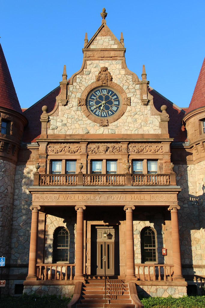 Wellesley Town Hall (Wellesley, Massachusetts) Historic 18… Flickr