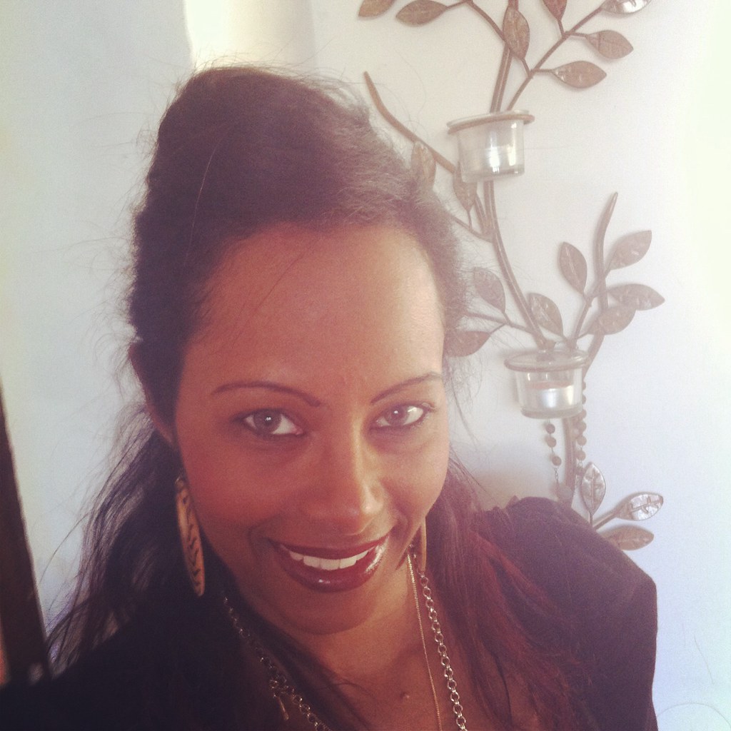 Me nora tanhoo Flickr