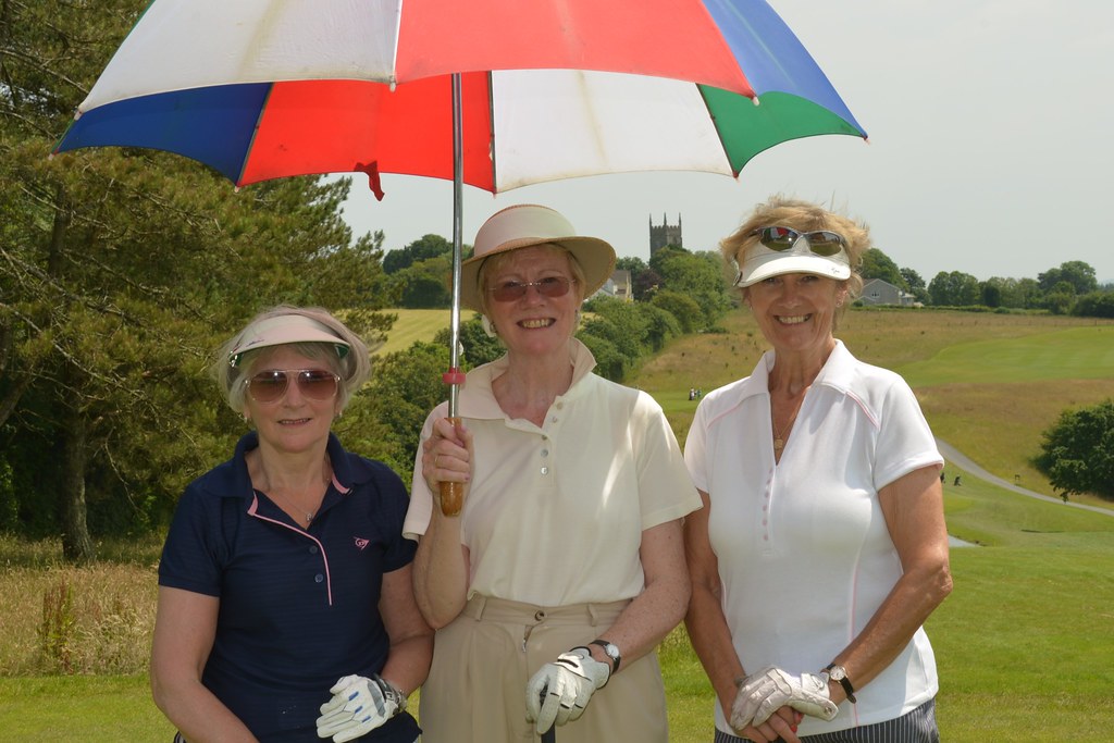 034 Ann Davie, Joan Tall & Shirley Leadbeater * * * * * … Flickr