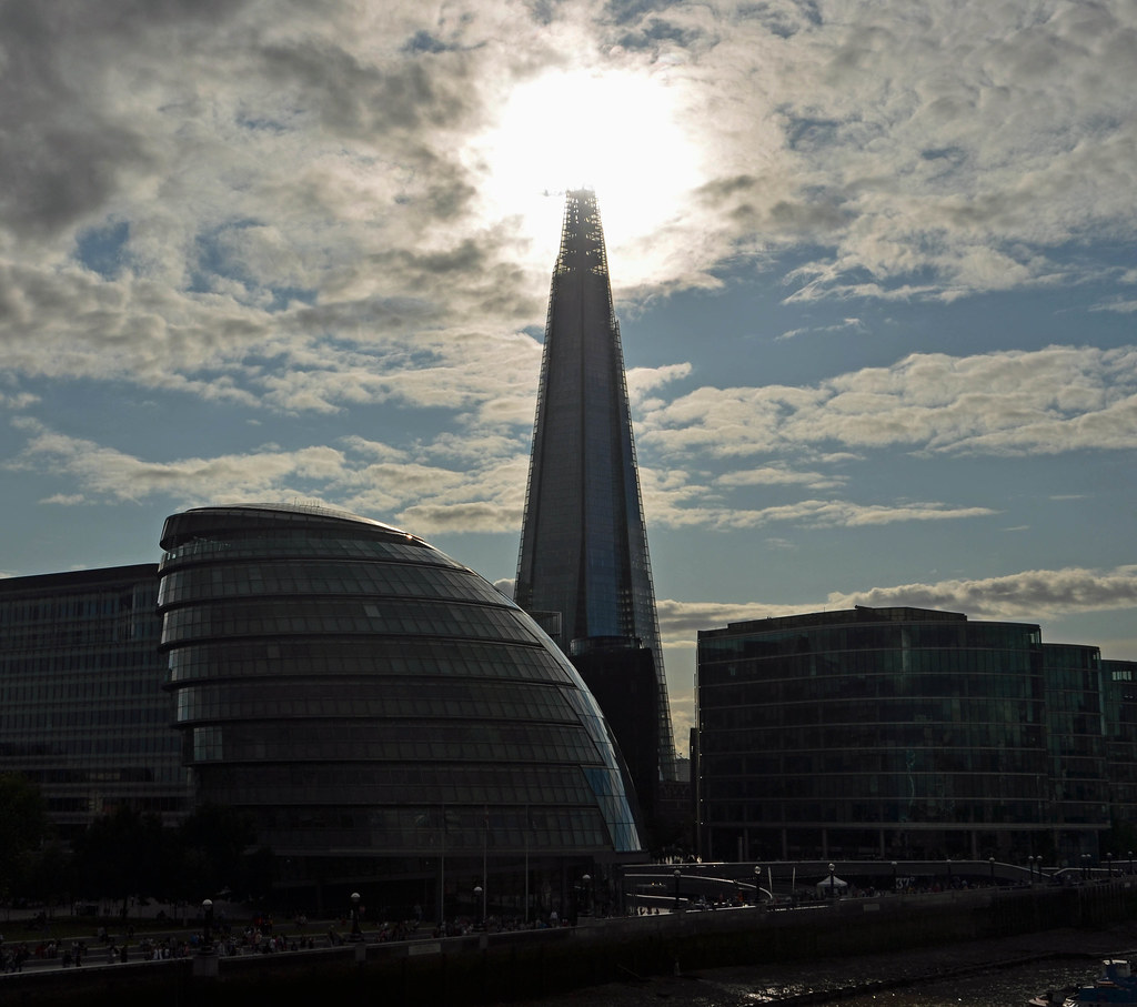 Eye of Sauron As seen from Tower Bridge and a resemblance … Flickr