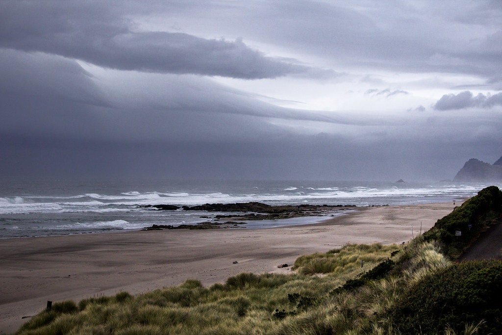 Beverly Beach, Oregon storm coming in Bonnie Moreland Flickr