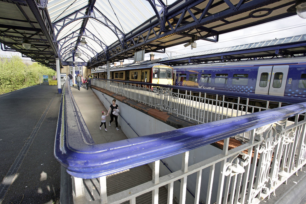 Dumbarton Central Station, Dunbartonshire, Scotland, 2015 Flickr
