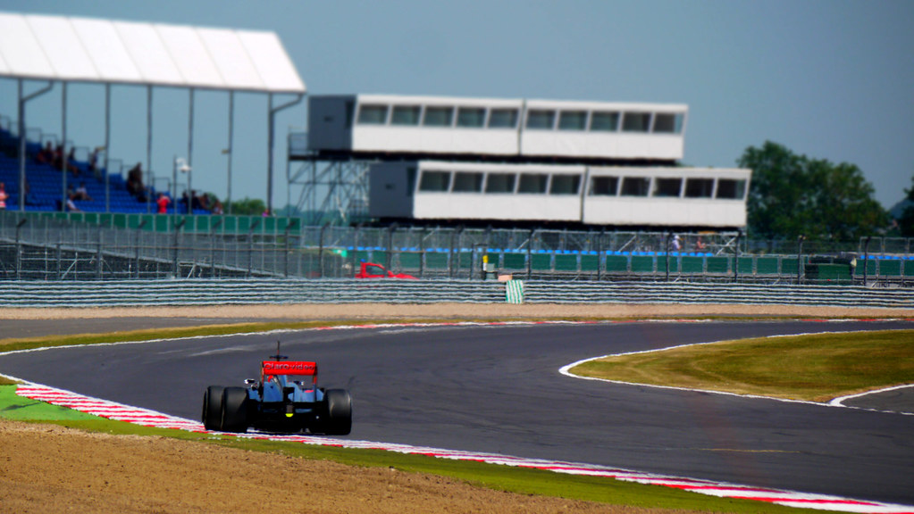 F1 Young Driver Test Kevin Magnussen, McLaren _chrisUK Flickr