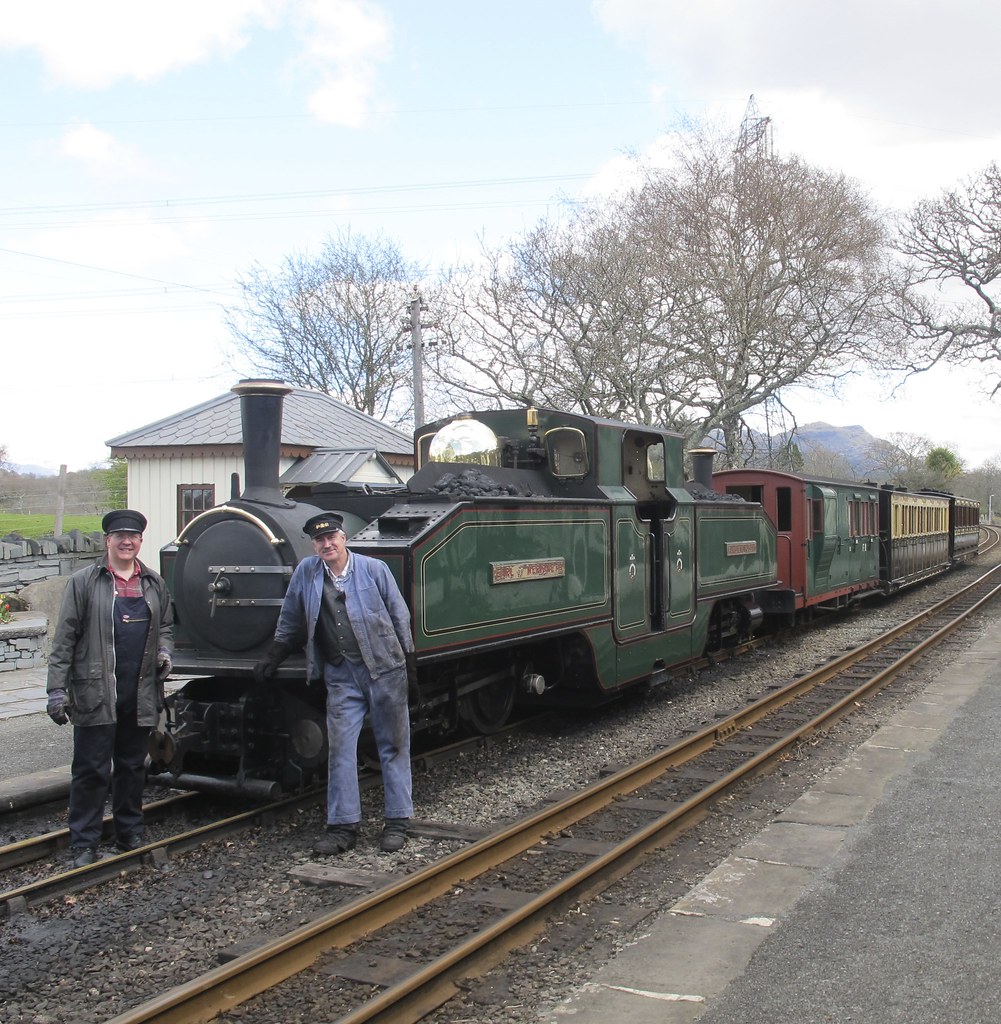 My train driver friends Blaenau ffestiniog railway. Wales Flickr
