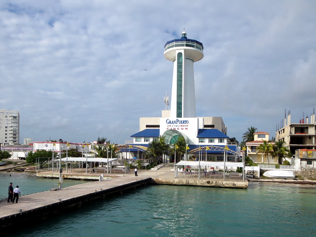 Gran Puerto The Gran Puerto at Puerto Juarez in Cancun, Me… Flickr