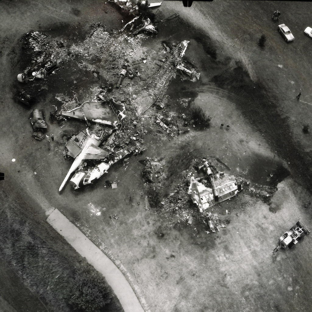 Collision on Final Approach, 1973 On April 12, 1973, a U.S… Flickr