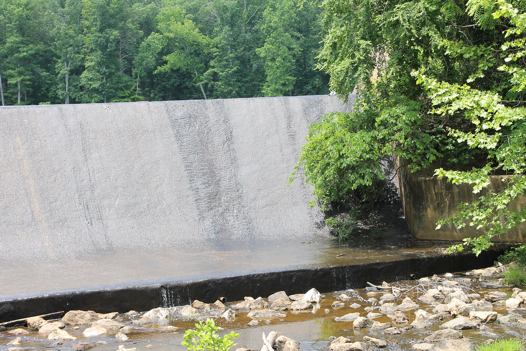 Bear Creek Lake Bear Creek Lake. zar spillway Bear Creek L… Flickr